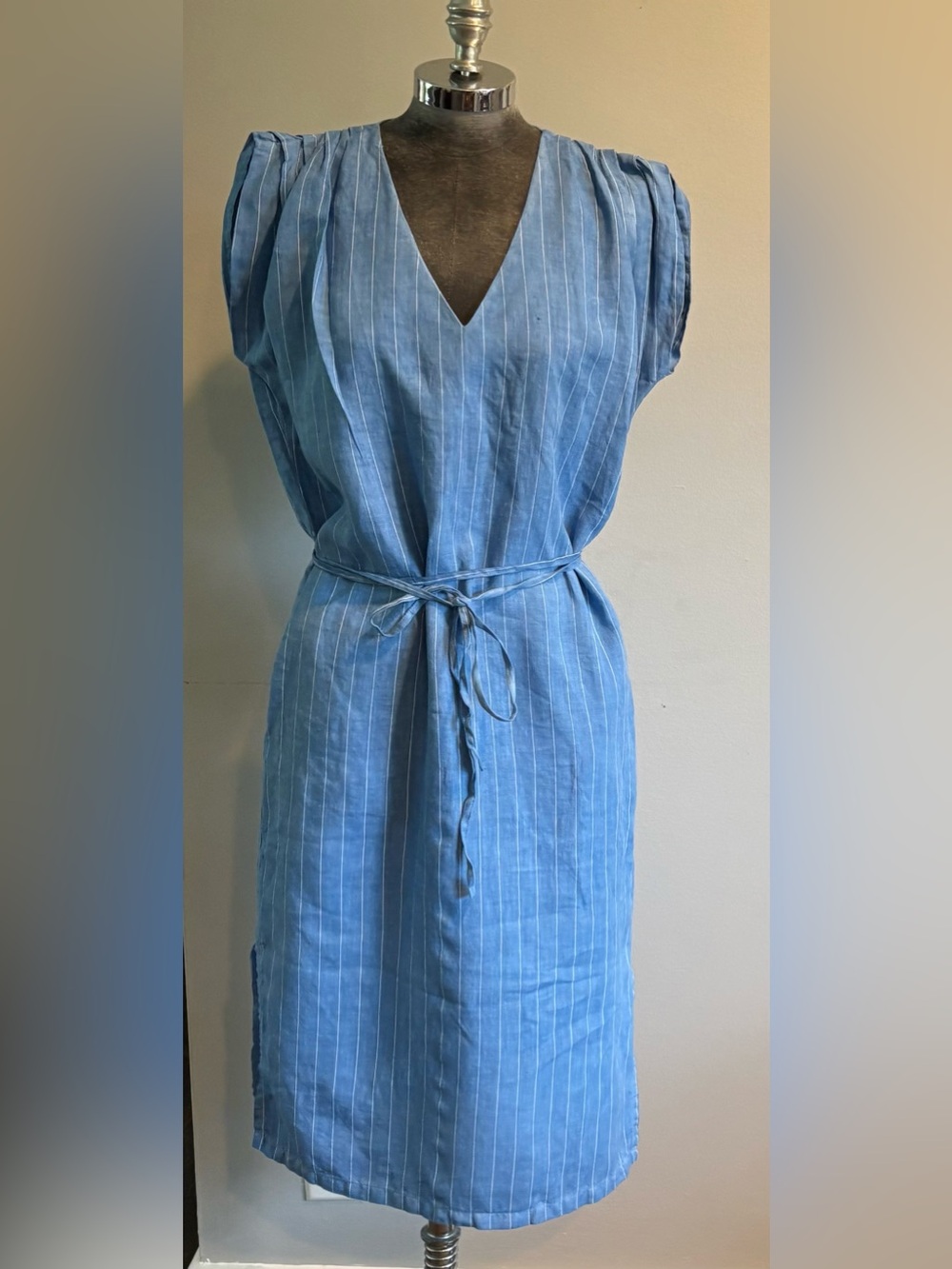 120% Lino Linen Sheath Dress Comes with Belt. Size 6 (38)